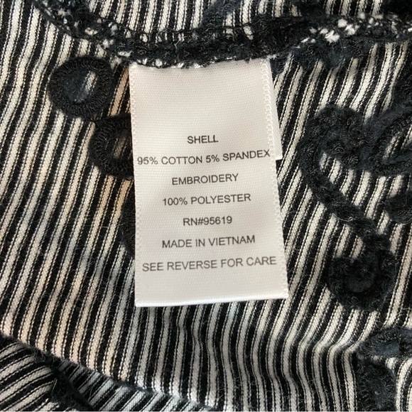 FEVER Women plus size 3X black white stripe embroidered 3/4 flare sleeve pullon - Picture 9 of 9